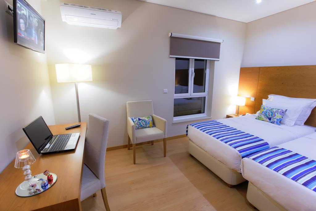 Up Quinta Dos Meireles Albergaria-a-Velha Chambre photo