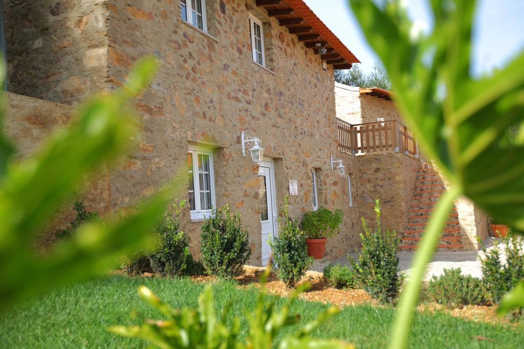 Up Quinta Dos Meireles Albergaria-a-Velha Chambre photo